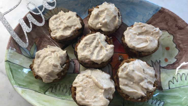 Vegan pupcakes (dog cupcakes)